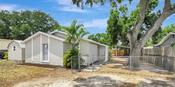 10215 CUTTEN GREEN COURT