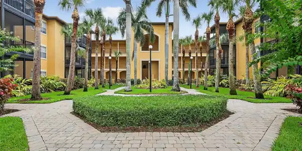 4333 BAYSIDE VILLAGE DRIVE
