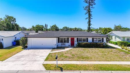 2705 21ST AVENUE W