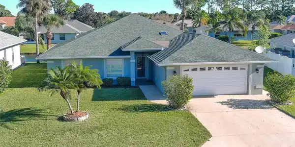 257 GOLF CLUB DRIVE
