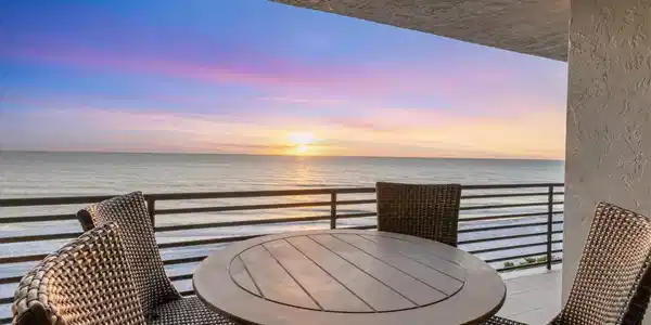 1145 GULF OF MEXICO DR