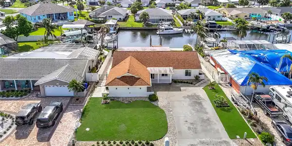 6341 COCOA LANE