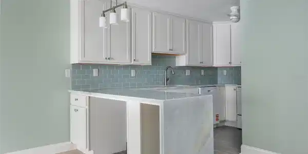 Image 4 Image 4