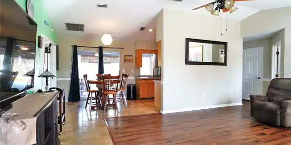 Image 4 Image 4