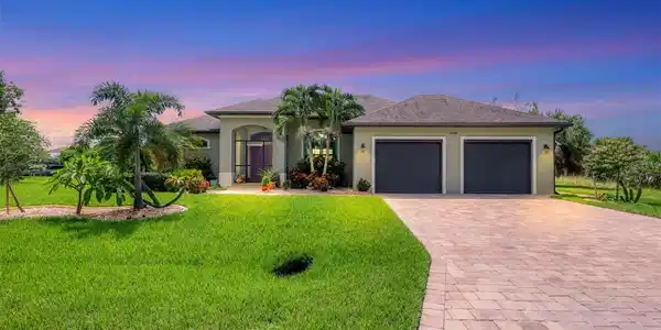 15608 LAKELAND CIR