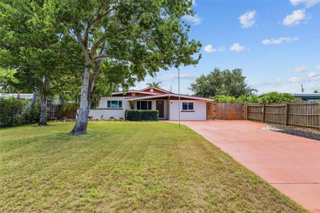 311 62ND STREET W