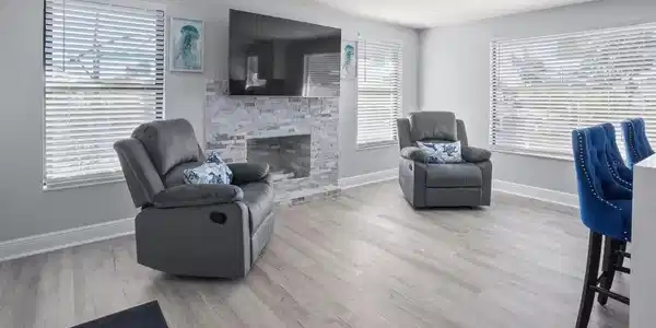 Image 4 Image 4