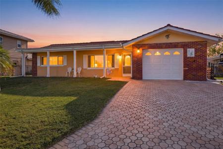4926 FORECASTLE DRIVE