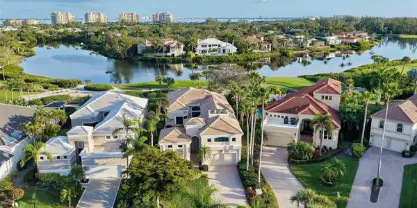 3598 FAIR OAKS LANE