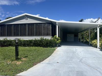806 NEWBURY COURT