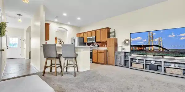 Image 4 Image 4