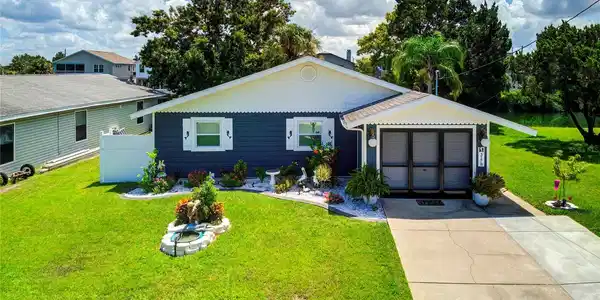3178 SEA GRAPE DRIVE