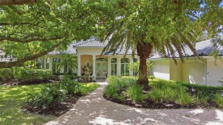 402 MACEWEN DRIVE