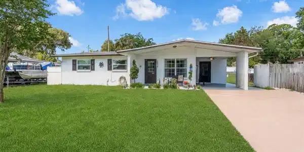 2824 OAK LEA DRIVE