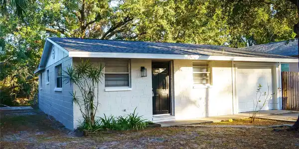 6715 RIVER ROAD