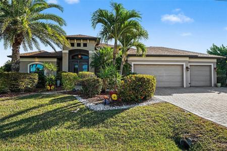 2127 SE 17TH PLACE