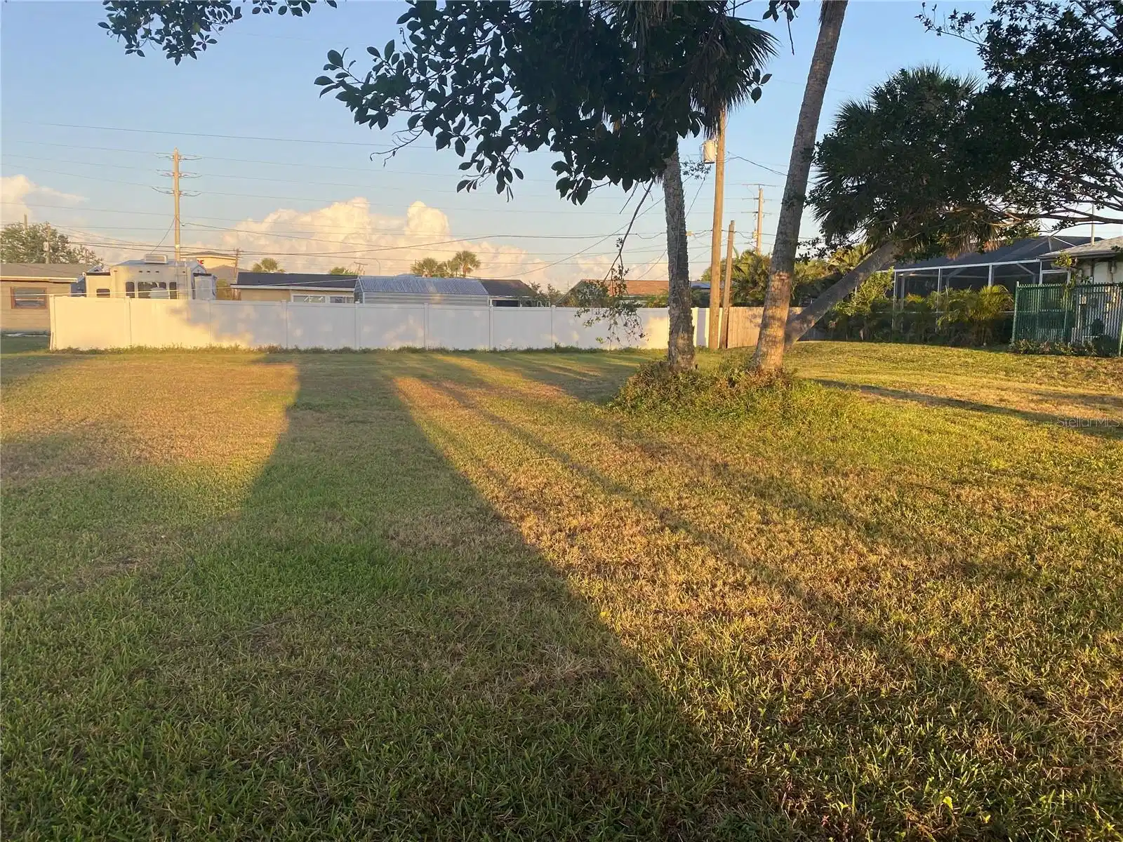 Image 1 Image 1