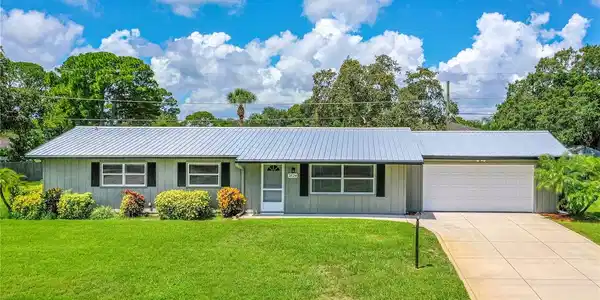 2824 QUEEN PALM DRIVE
