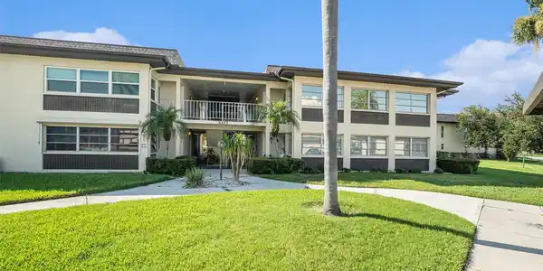 5123 TOPAZ LANE
