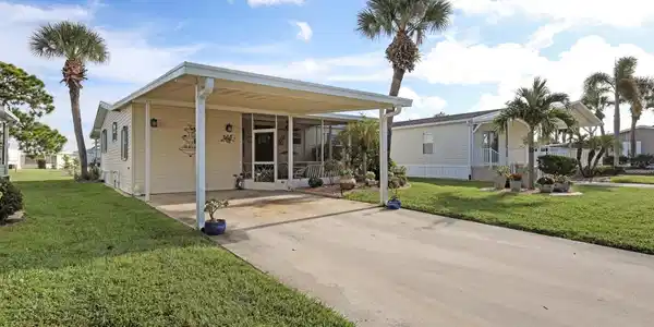 2100 KINGS HIGHWAY