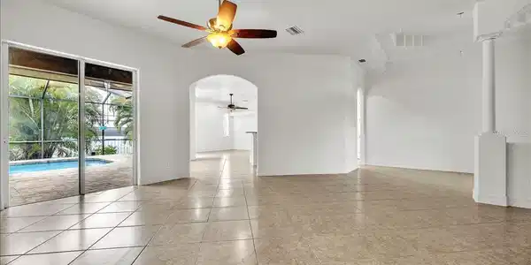 Image 4 Image 4
