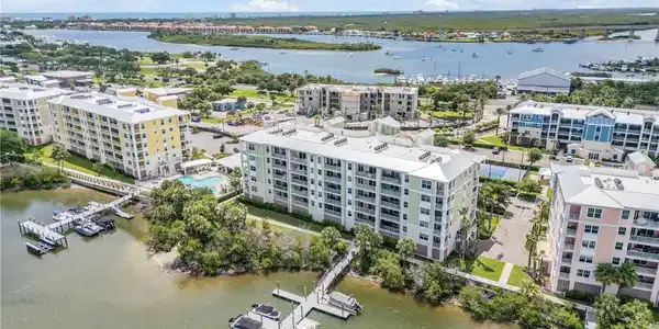 5 RIVERWALK DRIVE