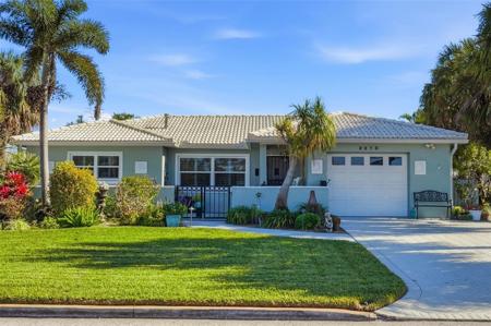 2273 W VINA DEL MAR BOULEVARD