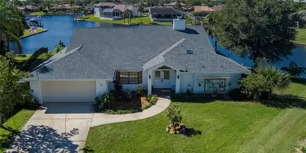3 CREEK COURT
