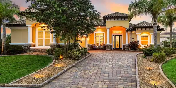 23 EAGLE VIEW DRIVE