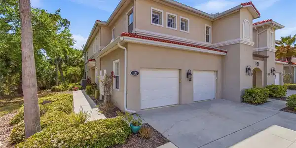 4000 IBIS WAY
