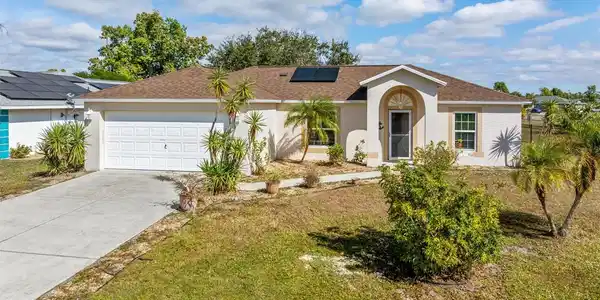 25324 LYCHEE COURT