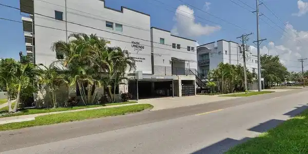 5008 S MACDILL AVENUE