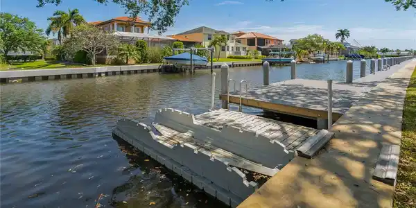 340 MOORINGS COVE DRIVE