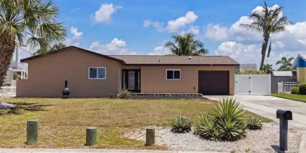 5108 COMMONWEALTH ROAD