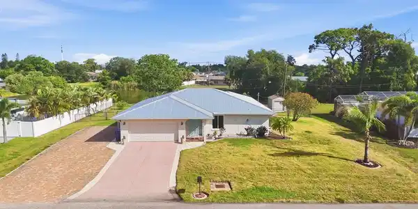 255 RIGEL ROAD