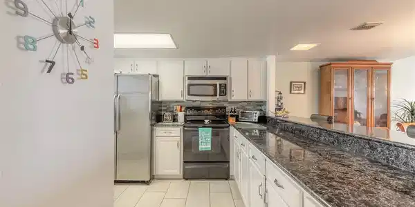 Image 4 Image 4