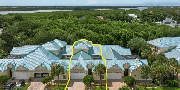 4616 OAK HAMMOCK COURT