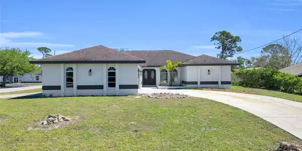 415 CORTEZ DRIVE