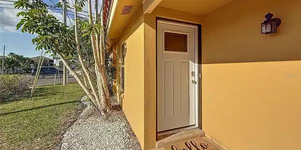 2600 N PAULA DRIVE