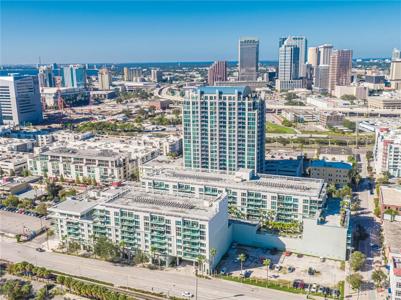 912 CHANNELSIDE DRIVE