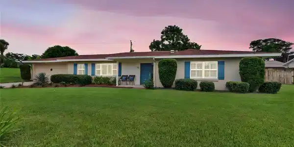 93 DIANNE DRIVE