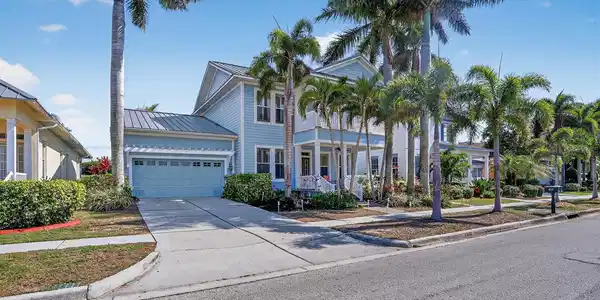 416 MANNS HARBOR DRIVE