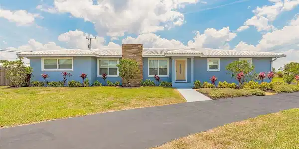 1032 BEL AIRE DRIVE