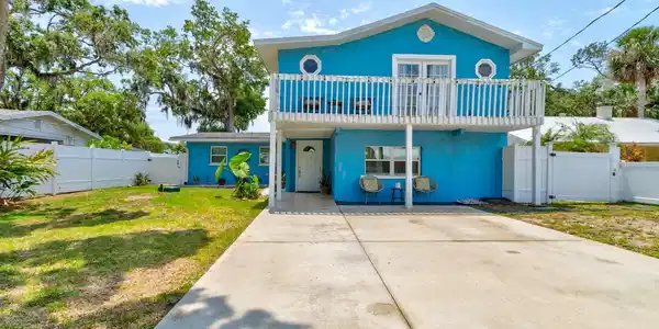 184 AZALEA ROAD