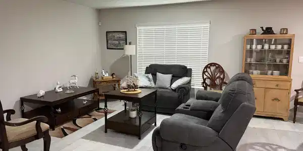 Image 4 Image 4