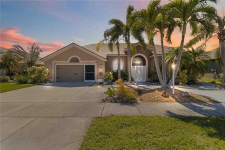 8784 MYSTIC CIRCLE