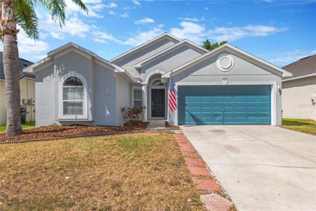 430 STONE BRIAR DRIVE