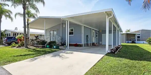 2100 KINGS HIGHWAY