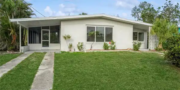 3213 NORMANDY DRIVE