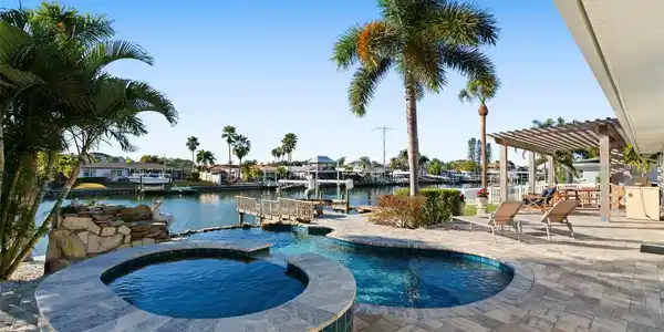 3936 VERSAILLES DRIVE